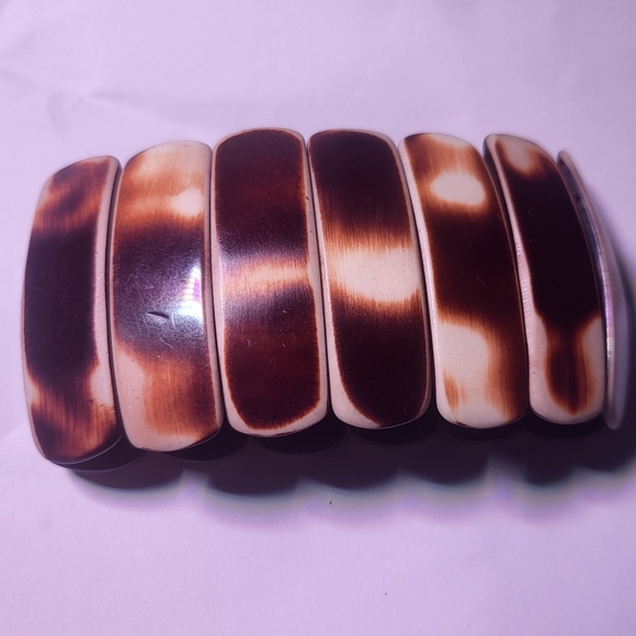 Vintage Tagua Nut Bracelet - Picture 4 of 4
